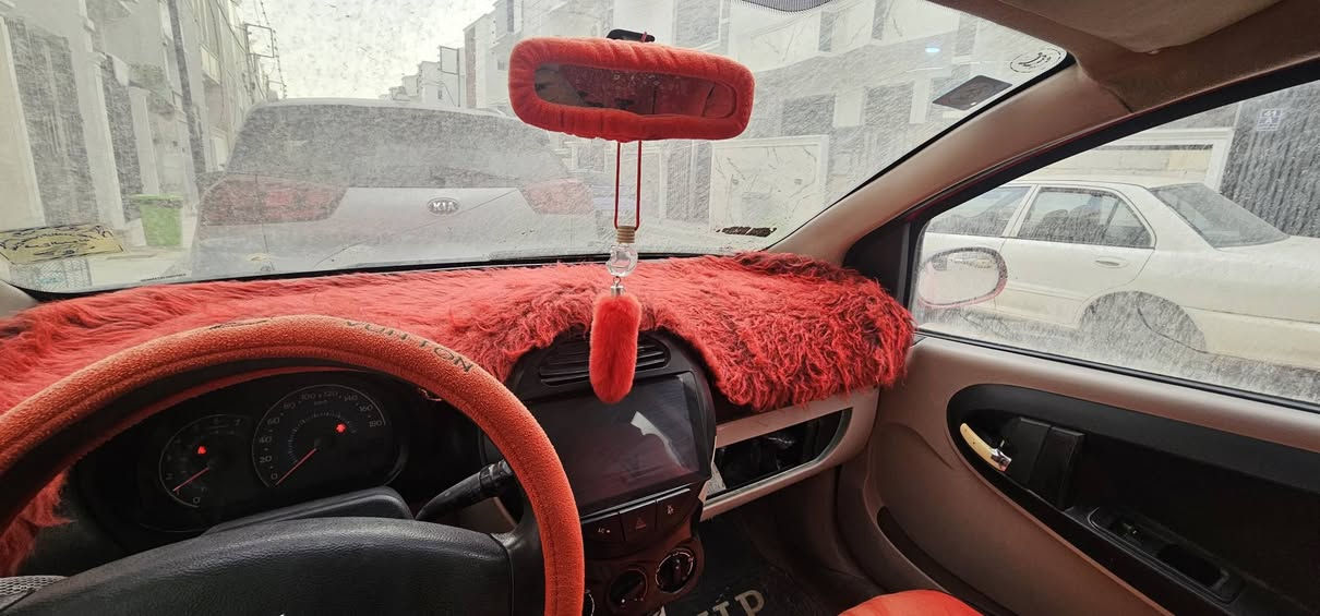 باندة موديل ١٢
رقم جديد انكليزي بسمي  بغداد
مكان السيارة بغداد الدورة 
السعر ٤٣ ورقة


**إذا كنت صاحب هذا الإعلان وتريد حذفه لأي سبب، رجاءا أرسل رسالة إلى الدعم الفني**