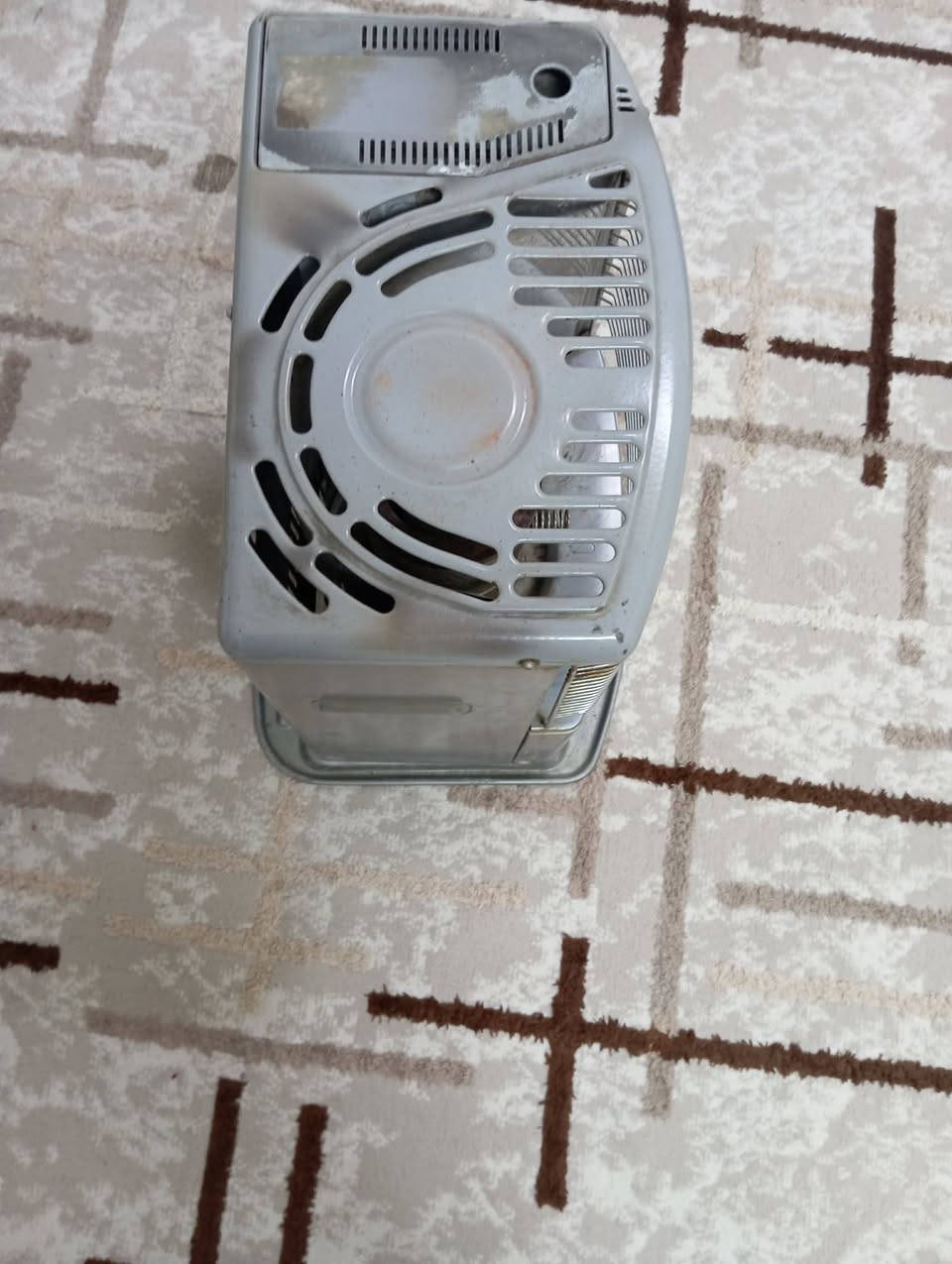 صوبه للبيع شرط سعر ٣٥ الف بي مجال ***********
