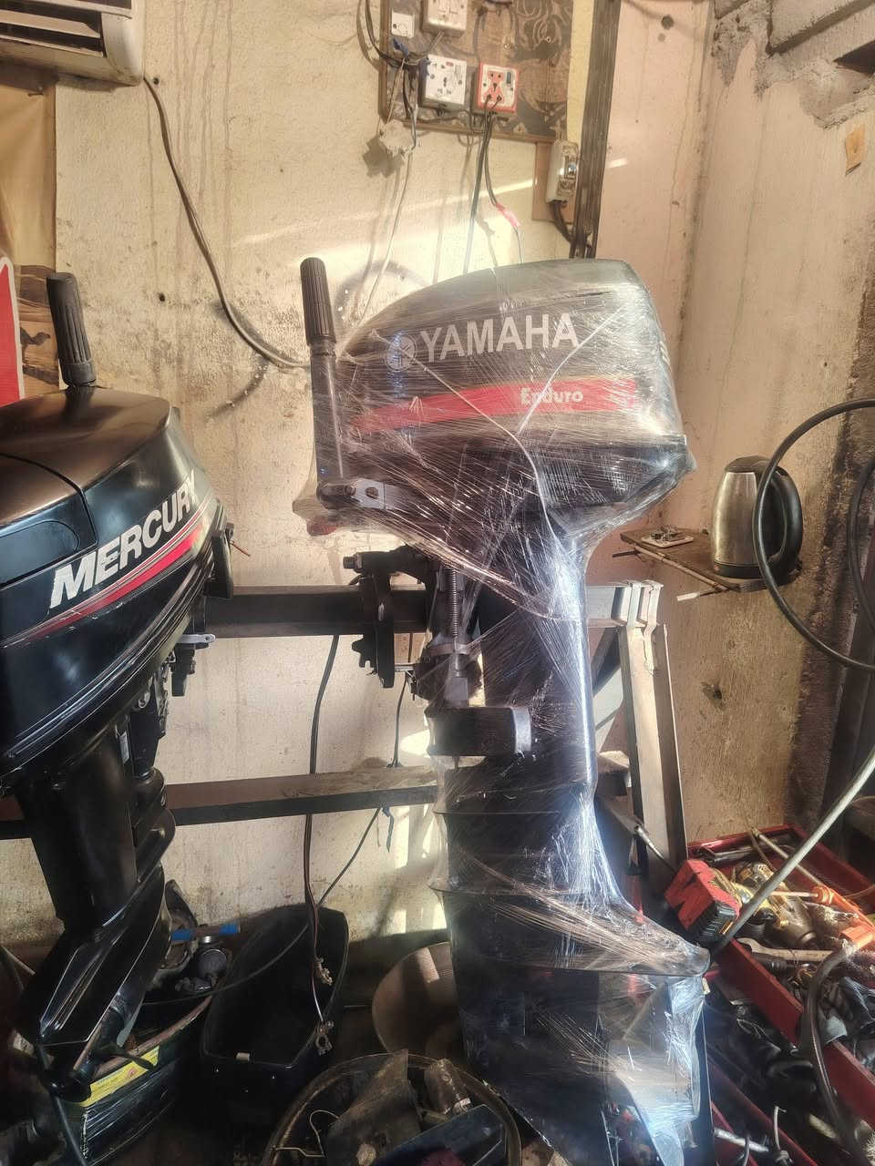 وينه اليدور جديد 30يامها جره وسلف للبيع مكينه حلوه مشتغله شهرين مكينه حلوه ***********
***********
