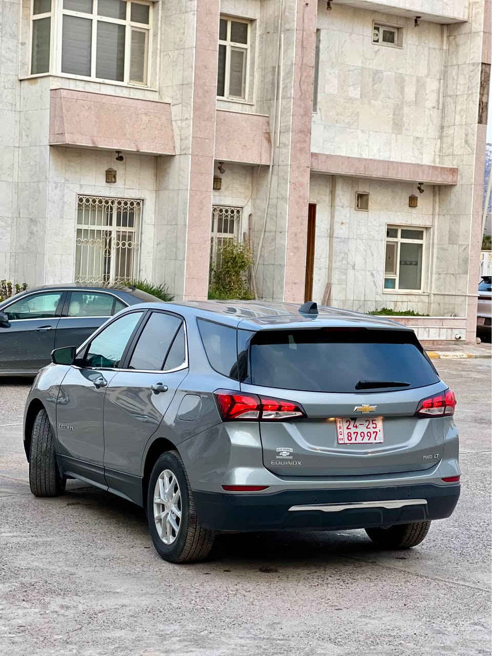 2024 CHEVROLET EQUINOX, LT

3GNAXUEG8RL299922
نمونة لة جواني يةك بارجة سبوغ بةس بونيت 
مواصفات ..LT
37–هزار روشتوة
رةقةم. كاتي. هيشتان نةشكاوة 
￼شوين هةولير 
***********
سعري. 140.  مجال. Singapore
