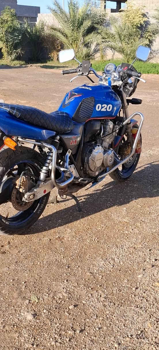 سلام عليكم سبي فور نوزل موديل 8دراجه حيل حلوه 
مبدل بيه كلجات بيه اوراق بيه كمرك تفاصيل اكثر خاص 
مكان الانبار فلوجه 
***********
