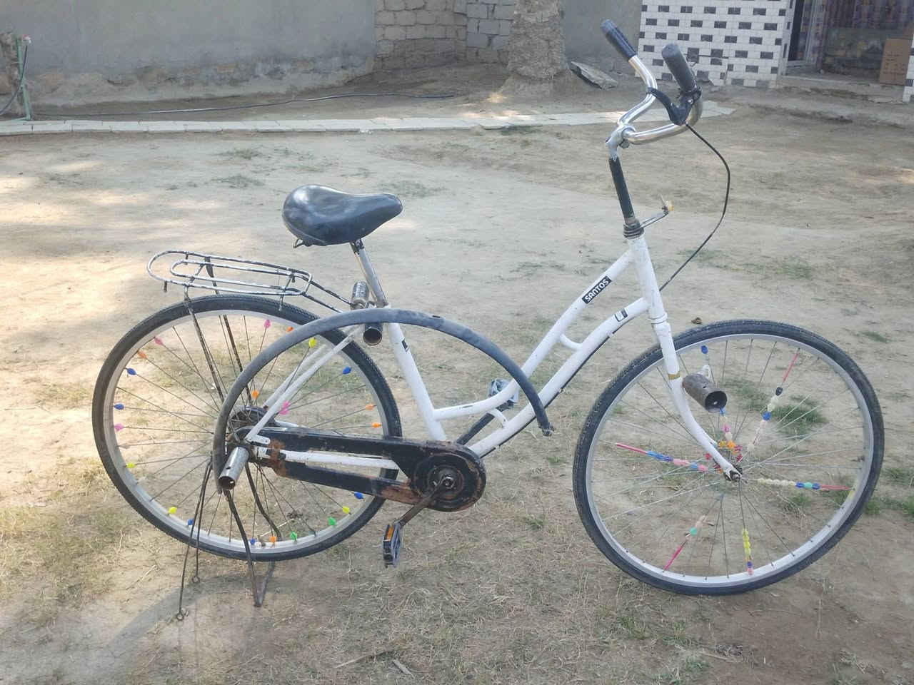 باسكل للبيع فول موصفات حجم 27 السعر 80 بي مجال مكان دوانيه دغاره


**إذا كنت صاحب هذا الإعلان وتريد حذفه لأي سبب، رجاءا أرسل رسالة إلى الدعم الفني**