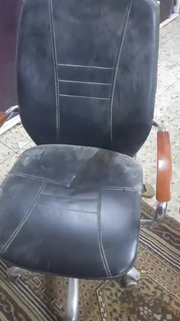 10 كراسي دواره مكتبيه عددهن 10سعرهم 250 مكاني شعب عندك غرفه للبيع اثاث راسلني ابيعهم االك


**إذا كنت صاحب هذا الإعلان وتريد حذفه لأي سبب، رجاءا أرسل رسالة إلى الدعم الفني**