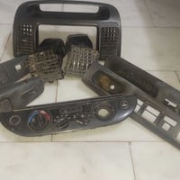 غراض دشبول ٢٠٠٦ مع سلف كامري ٢٠٠٦ للبيع مع يدات بوب الاتصال07707998402