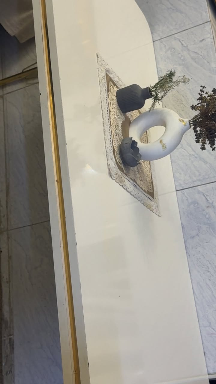 ميز طعام للبيع بدون كراسي سعر50الف مكاني منصور الداودي اي استفسار خاص


**إذا كنت صاحب هذا الإعلان وتريد حذفه لأي سبب، رجاءا أرسل رسالة إلى الدعم الفني**