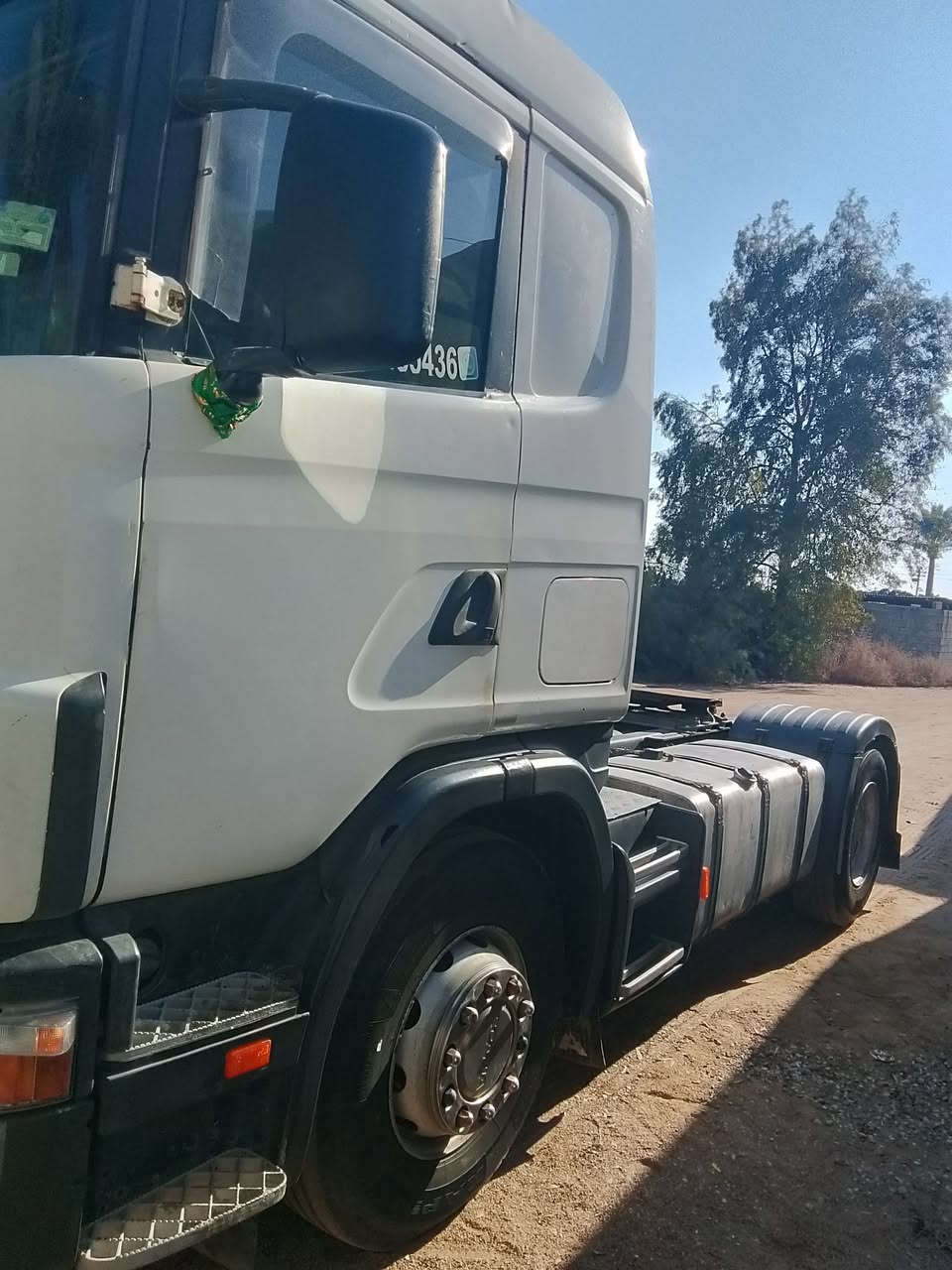 ياالله السلام عليكم اللبيع سكانيه بومه موديل 2000, مكينه انجكتر 124Lلا تنقيص ولابخار  تخم تاير مكفول كفاله عامه تبريد ثلج تدفئة السعر 135 للاستفسار ***********
