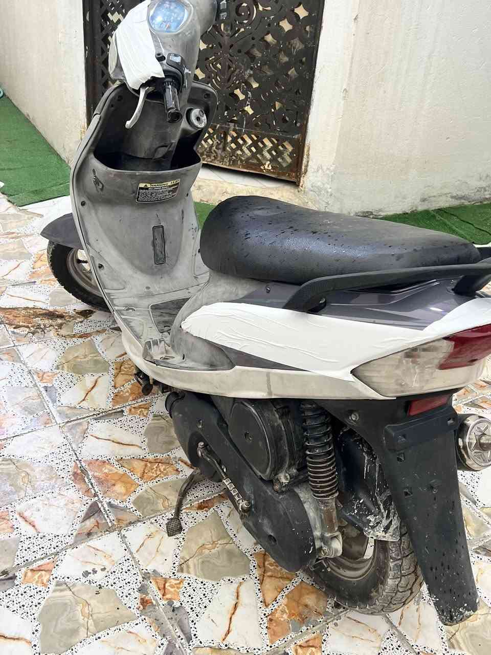 سلام عليكم ماكس قجمه للبيع مامفتوحه شغاله كامله كهربائيات سعر خاص ***********
