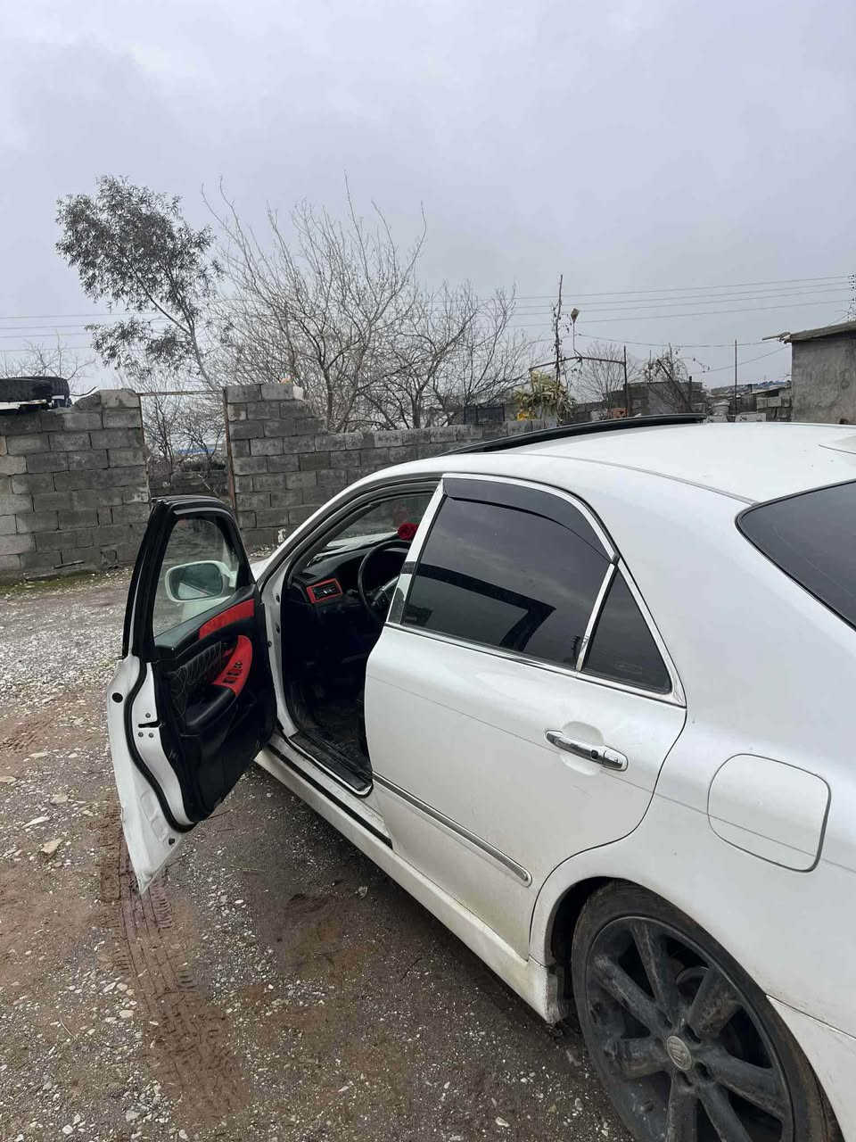 سڵاوی خواتان لێ بێت 
شاهینە بڕاوە 2005 سڵاید فۆڕمیکا سور جڵد دووبەی 3 دووگمە 182 بئ دووکەڵ گێڕ مەکینە بە شەرت کارەبای بەشەرت تەقە و ڕەقە بەشەرت سەیارەکە ماڵی خۆمە هی مەحرەز نییە…. ژ.م *********** تکایە گەر مشتەری نی سەرمان مەیەشێنە لەگەڵ ڕێزم 
شوێن ڕانیە
ئەدمینی 🌹 وەری گرە رانية, السليمانية
