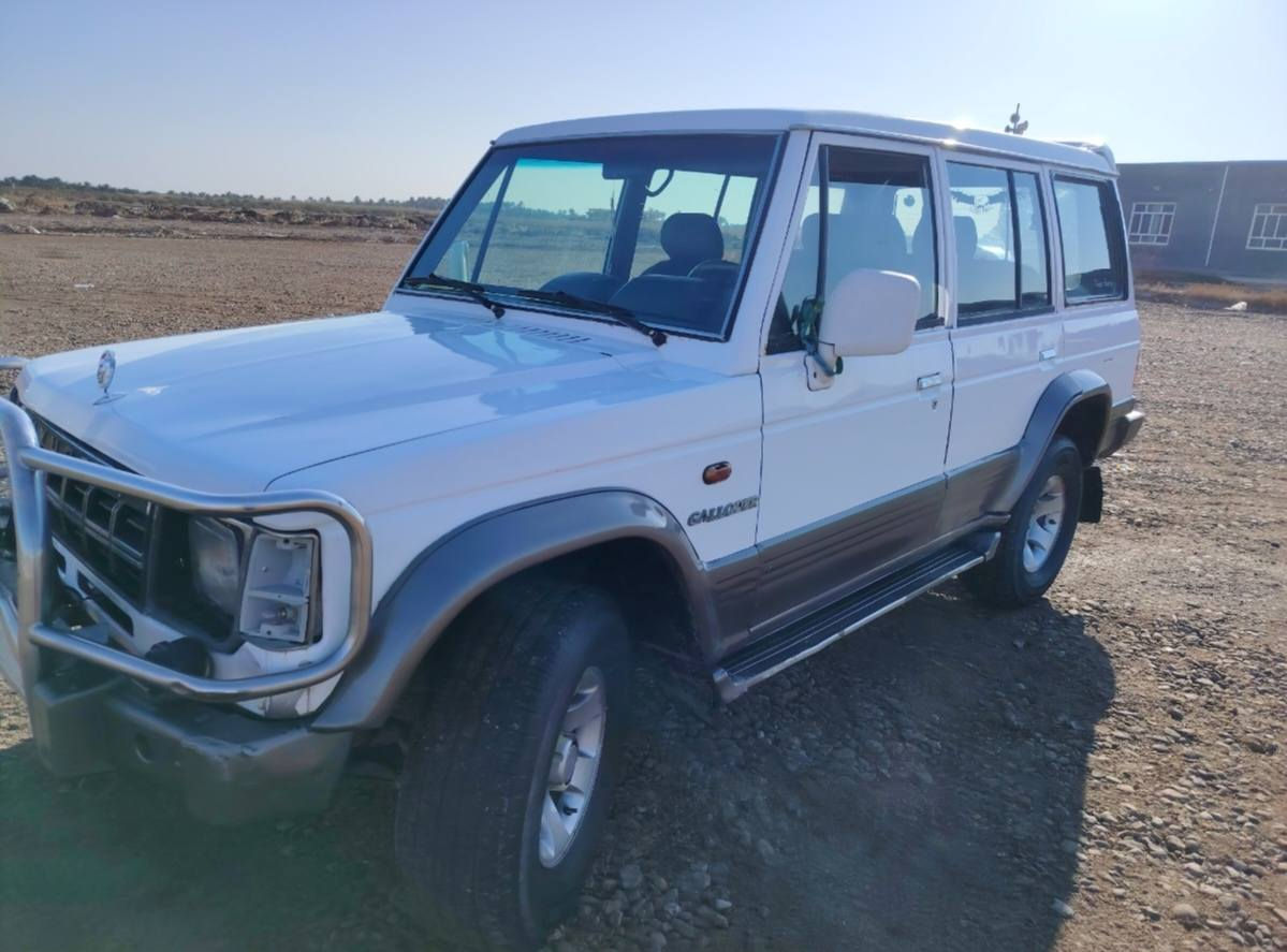 السلام عليكم
گالوبر 1995 السيارة جاهزة وحلوة 
محرك ونجي كير اوتماتيك رقم (بصرة) 
راعيها بالحمزة السعر 42 وبيها مجال 
للاستفسار ***********
