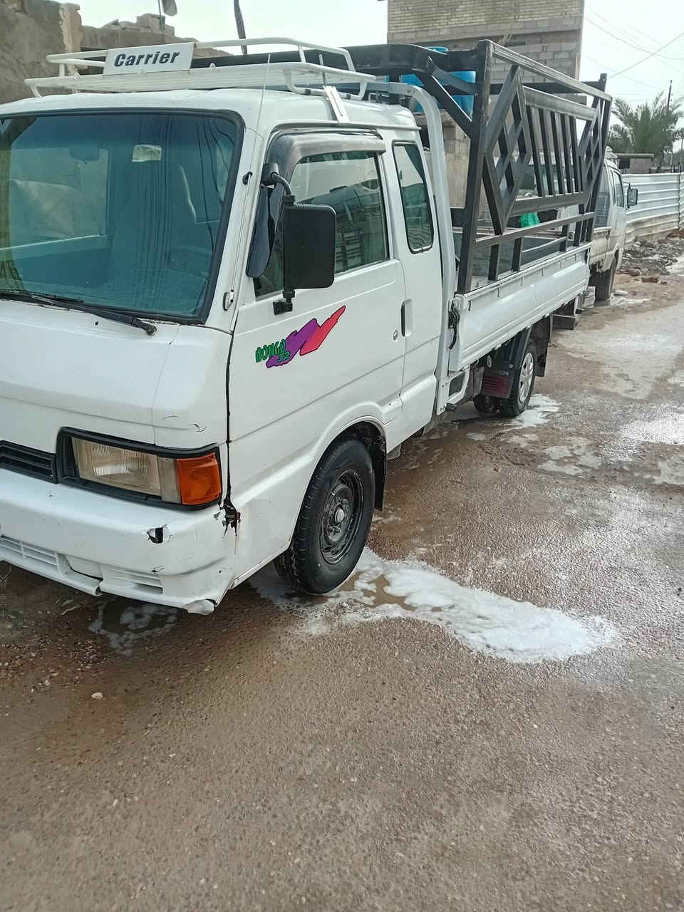 سلام عليكم كيا بنكو موديل 94 رقم بغداد الماني سنويه 27 مكينه كير واكسل خير من الله تخم تاير صدر جديد كهربائيات شغاله بور شغال سته مطوله سبعه شاصي مكفول السعر 47وبيه مجال العنوان بغداد جسر ديالى الرقم***********
