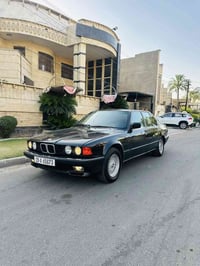 ٧٣٥ • ١٩٩٢ • ٦ سلندر