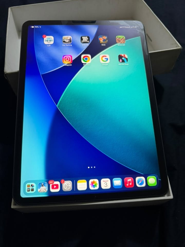سلام عليكم ايباد ١١ m2 بي كسر بالشاشه  بس ما اثر على الشاشه وبوبجي يشغل ١٢٠ فريم ذاكره128 صوته عالي ممفتوح الجهاز  بطاريته بال90اعتقد كارتونته ويا وكيبل شحن  السعر ٥٥٠ وبي مجال مكاني بغداد مدينه الصدر او حي أور ***********
