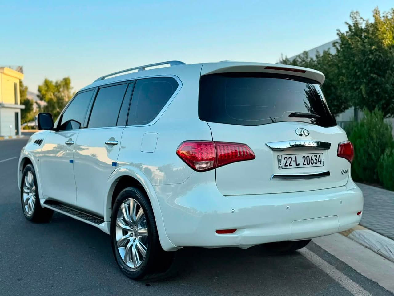 ‏ INFINITI QX80 2014
أنفنيتي QX80 موديل 2014 فول فول مواصفات ١/١
مواصفات خليجي وكالة شريكة سردار
سيارة جديد مثل شريكة 📦📦🧿🧿
شرط شرط  ماكو هيچ  نضافطهة مثل هاي 🧿🧿
 -----------------------------------------
مكان🌆: سليماني                   سعر💵: 209$
تليفون 📲: ***********
                                             ***********
 -----------------------------------------
محريك V8 5.6L تمانية سلندر
گير و محرك بشرط على وضع شريكة مامفتوح
بدون صوت و صرف و خلل كل بشرط فحص
ماشيه 103 الف كيلو متر حقيقي
 -----------------------------------------
سيارة دعامي للدعامية بشرط مكفولة كفاله عامه
بدون صبوغ و بدون بارد و بدون رصعة 
سيارة حيل حيلوة جديد جديد ماشاالله
سيارة على وضع شريكة لوك لوك 📦📦📦🧿🧿🧿
 -----------------------------------------
مواصفات
{{ بصمة - سلايت - داخل بيجي - فورويل - رادار امامي و خلفي - رادار جانبي - خمس كاميرا - ٣ شاشة - تشغيل عن بعد - صندوق شفت - ثلاجة - كشنات جلد - كشنات تتفيئة و تبريد - كشن VIP - كشن و ستيرن خزن - كشنات امامي و خلفي كهربا - تيريد مركزي - حصاص امامي و خلفي - سماعة BOSE - مراي شفت - داخل فورميكا - ڤوليوم - تحديد سورعة - زينؤن - بعد }}
 -----------------------------------------
اربع تاير و ويل حجم 22 بيلادي جديد جديد
سيارة جديد ماشالله بدون نواقص
سيارة شرط بدون اى نواقص گير و محرك و حدادي و كاهرباى كولة بشرط
سنوية و رقم جديد سنوي بأسمي تحويل غرامة بشرط
 -----------------------------------------
