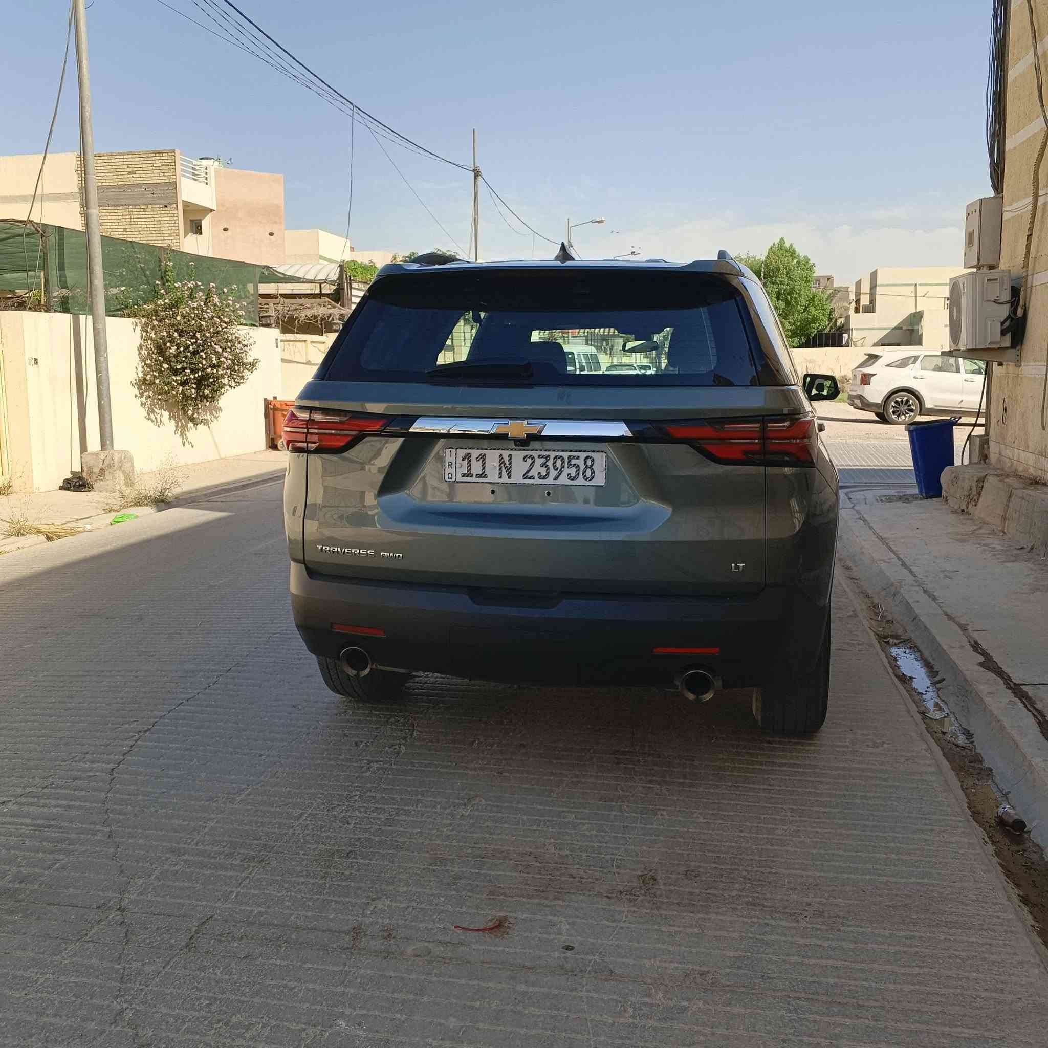 السلام عليكم
ترافيرس Lt مديل 23 للبيع 
رقم بغداد 
ماشي 62 الف       حادثهه موضح بلصور
سته سلندر 
مكاني نجف الاستفسار *********** غير متواجد عل فيس
