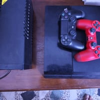 بلي فور PS4 مهكر قرص شغال ونظيف كل نقص مابي وعالفحص مهكر اي لعبة تعجبك...