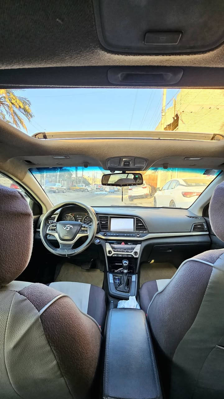 النترا 2017
وارد امريكي صور الحادث موجودة
فول مواصفات  ماشيه 67 الف
بصمه 
تدفئه بالكشن
3 انظمة قيادة
تحكم ستيرن
شاشه هونداي
حساسات + رادار
فتحه بالقماره
رقم بغداد بأسمي 
السعر 120$
رقم الهاتف
***********
