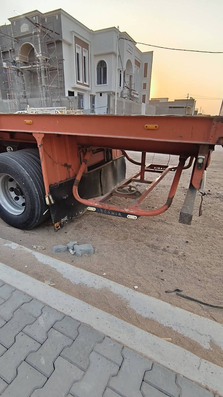 للبيع
عربانه عمل 
شغل الجرف 
تلاث محاور 
شاصي 16
دناكير 14 
الطول  12 ونص 
موقع العربانه البصره 
عربانه حلوه وجديده 
جاهزه جاهزه للعمل 
فقط الشراي يتصل بدون زحمه عليكم ذاكرلك كل التفاصيل.. 
للاستفسار 
***********  اتصال 
***********  واتساب

