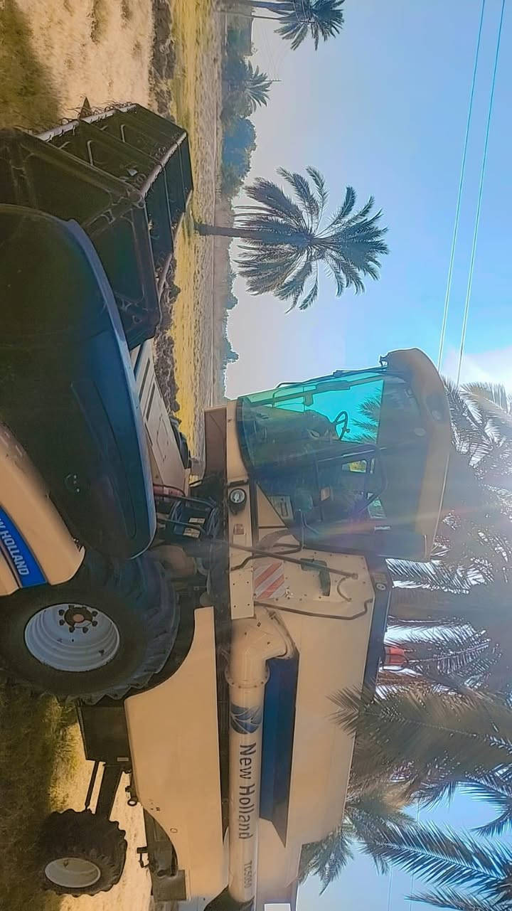 🔹 حاصدة زراعية للبيع – موديل 2014 🔹
• رقم أربيل (تحويل أو وكالة) والمالك موجود.
• الحجم: 50 / 50 هايدرو.
• عدد ساعات العمل: 2030 ساعة حقيقية.
• الماكينة خالية تمامًا من الكسر أو الفطر أو اللحيم في أي مكان.
• المحرك، الفاينل، والمضخة بحالة ممتازة جدًا ولم يتم فتحها.
💰 السعر المطلوب: 100 مليون دينار قابل للتفاوض.
🌾 لمن يرغب، يمكن تضمينها عمل حصاد لـ 2000 دونم وتسليمها بعد شهر.
📞 للتواصل: ***********
