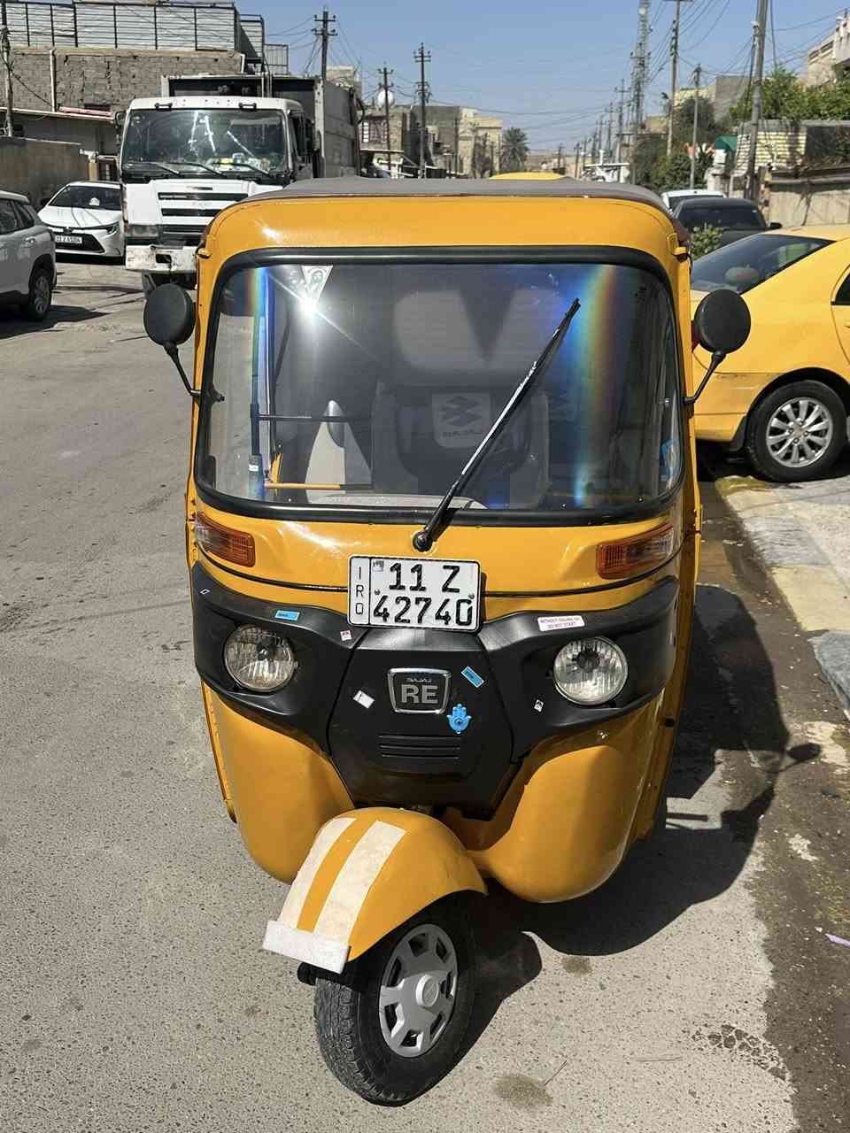 السلام عليكم تكتك للبيع مديل 21  شهر ال 6 مرقم نكليزي بسمي هزه جديده مكينه كير تراي زيرو التكتك اي نقص مابيها صبغ عام جماليه تخم تاير جديد كبات دوشمه مسجل جادر جامه كله جديد السعر 7 و 200 وبيها الشراي يتصل ويدلل مكاني بغداد البياع ***********
