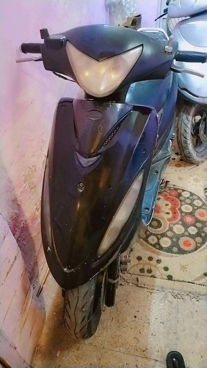 سلام عليكم دراجه كامكو نكره سلف للبيع شغاله من كلشي عنوان كوفه لسعر 300
***********
