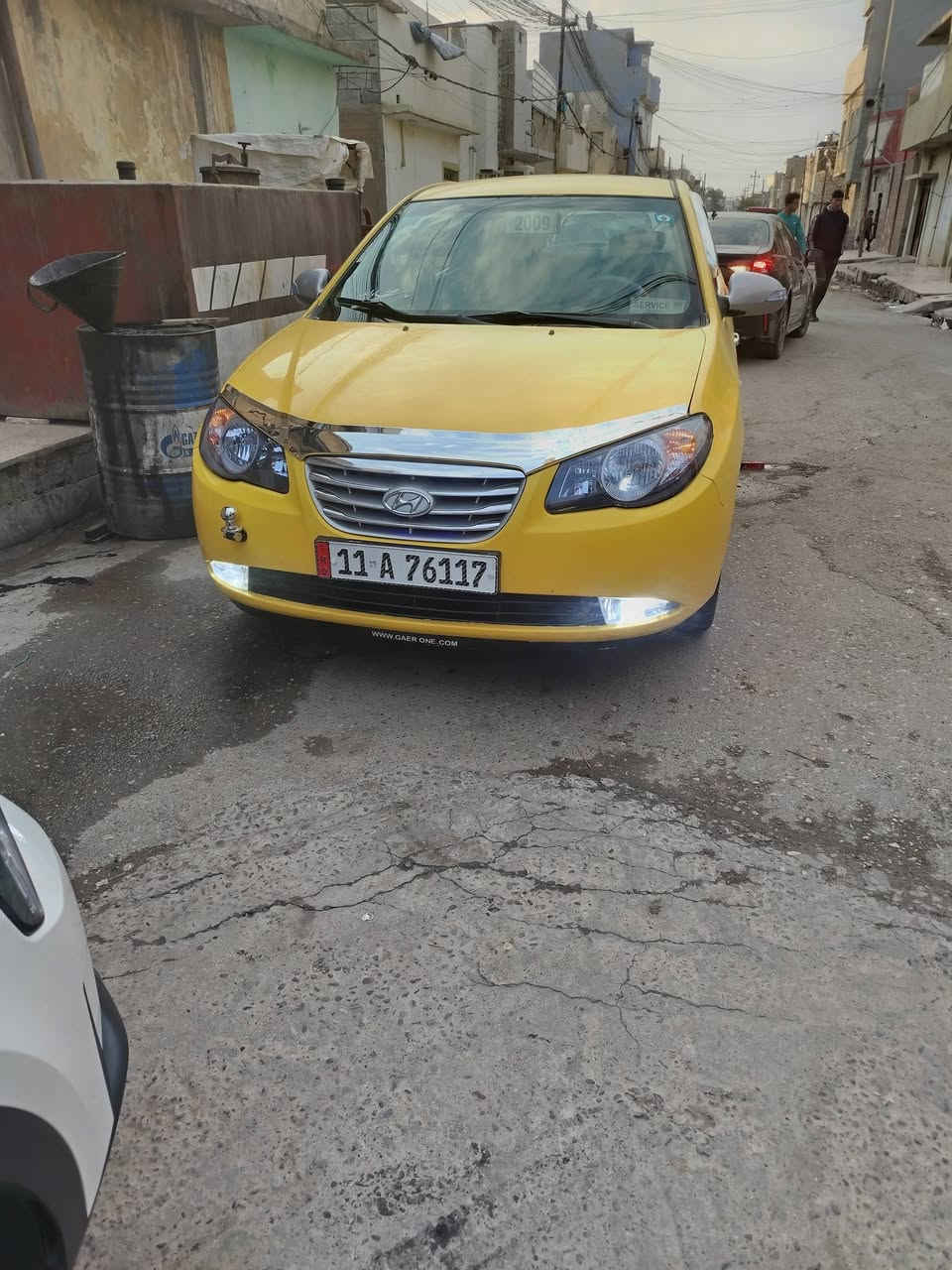 افنتي البيع موديل ٩ كربون بيه ورقيه السعر١٠٠ ٠/***********.شرعي اني سياره موصل الا يمن ***********
