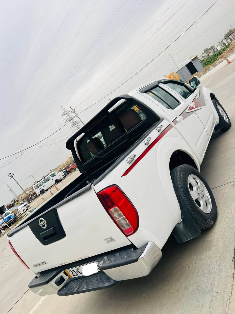 کوردی - عربی
 
***********☎️

ناڤارا مۆدێل 2014 
مواسەفات Se
 وەک بۆیاخ تەنها یەک پارچەیە جاملخی سەکن بۆیاخە بێ ناوگرتن بێ زەربە جاملخەکەش نەکراوەتەوە و بۆیاخ کراوە 
سەنەوی و ژینگە تاوەکو 2030 تازەیە بە ناوی خۆمە 
تایەی و دەبل و تەقەو ڕەقە هەمووی بەشەرت 
مەکینەی کراوەتەوە و بێ عەیبە گێر و مەکینە بەشەرت 
 

نفارا مودیل ٢٠١٤ 
مواسفات se
واحد قطعە جملغ سکن سبغ بدون دواخل بدون مفتوح  فقط  بخ جملغ 
محرک  مفتوح بشرط گیر محرک
سنویە حتا ٢٠٣٠ كالار, السليمانية
