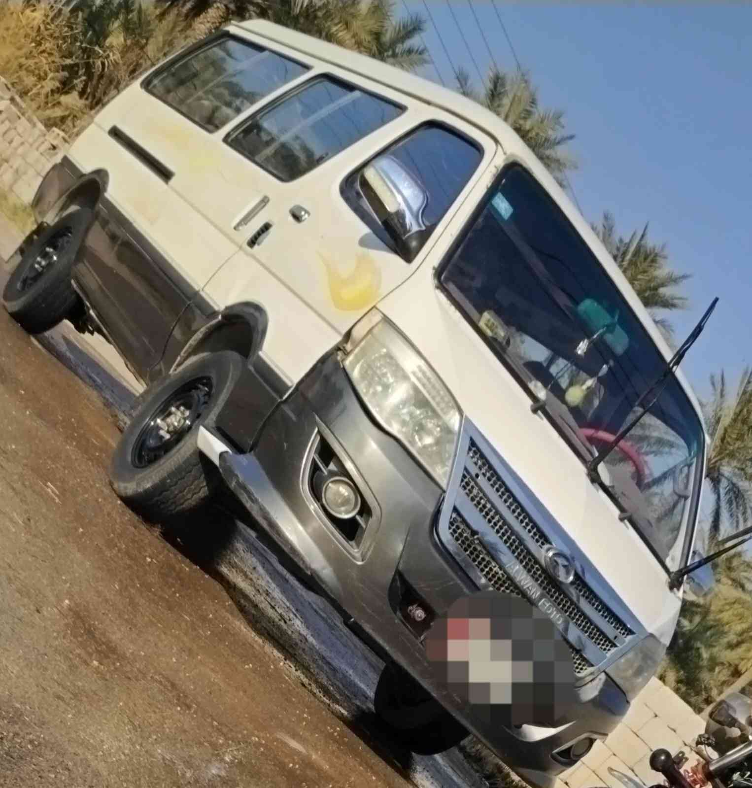 سلام عليكم سيارة فتون جديدة كاملة مكملة مكفولة من كل شي *********** بـ 70 وبيهاا مجال
