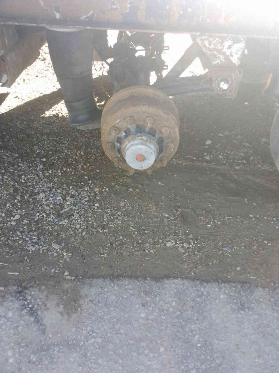 السلام عليكم عربانه للبيع الطول 13,60 دناكير ساف بنز مكاني الفلوجه رقم الهاتف ***********
