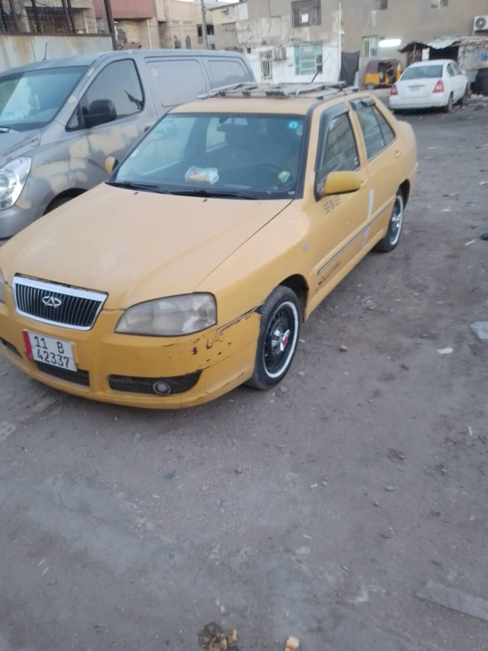 سلام عليكم سياره للبيع موديل ٢٠١١ سعرها ٢٨مكان بغداد استفسار ع رقم ***********
