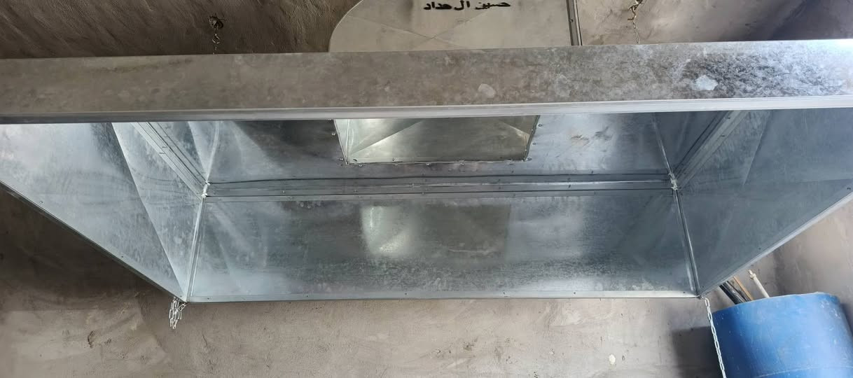 السلام عليكم من رخصة الادمن بوجه واميوزه خشب للبيع منطقة الشعب ***********
