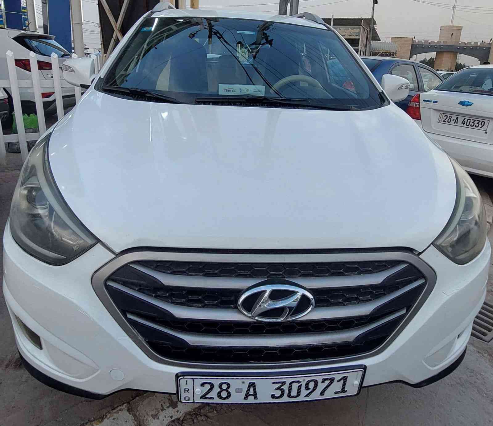 السلام السلام عليكم
هونداي توكسان خليجي ٢٠١٤ شكل ٢٠١٥ لد امامي شباك سنتافي ويل ١٧ كروم اسود تبريد خلفي امامي دكمه بالكير محرك حجم (٢٠٠٠) المرغوب ماشيه (١٨٠) تخم تاير بحاله جيد جدا شاشه وكاميرا دواره محرك وكير وتبريد ثلج رقم نجف الدولي الحديث وسنويه باسمي الى(٢٠٣٠) يعني اعتراف ثاني يوم السيارة على ايدي وبرغي ما عايزه يعني فلس متخلي عليه بيه قطعتين صبغ وبارد السعر (١٤٠) وبيه مجال للطيبين مكاني النجف الاشرف (***********) وبي واتساب.
