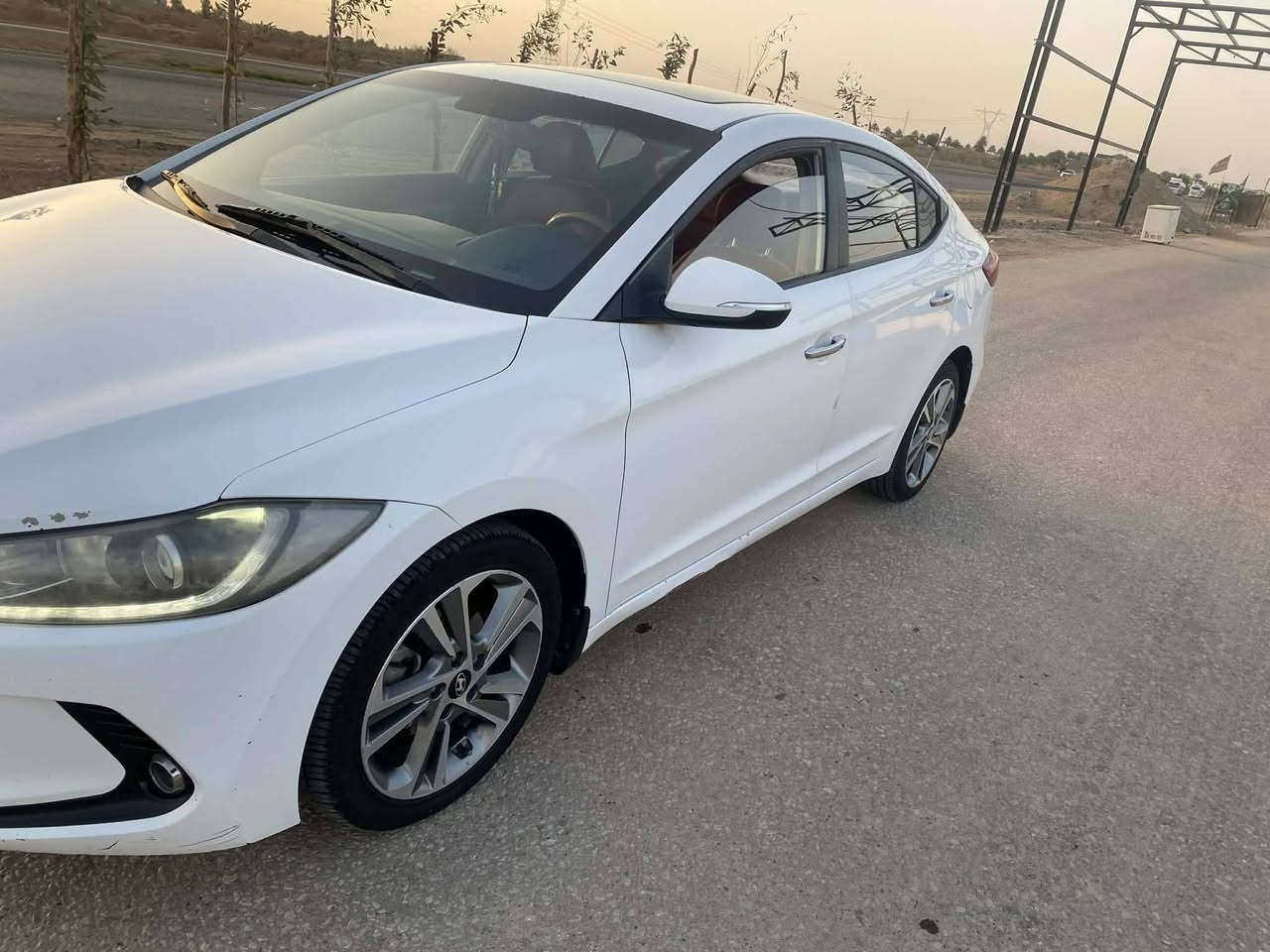 السلام عليكم النترا  2018  السياره خليجي مكفوله  بدون صبغ بدون بارد      بأسمي رقم بابل     مكان السياره بابل  ناحيه .الطليعه  ***********   اتصل وبخدمتك
