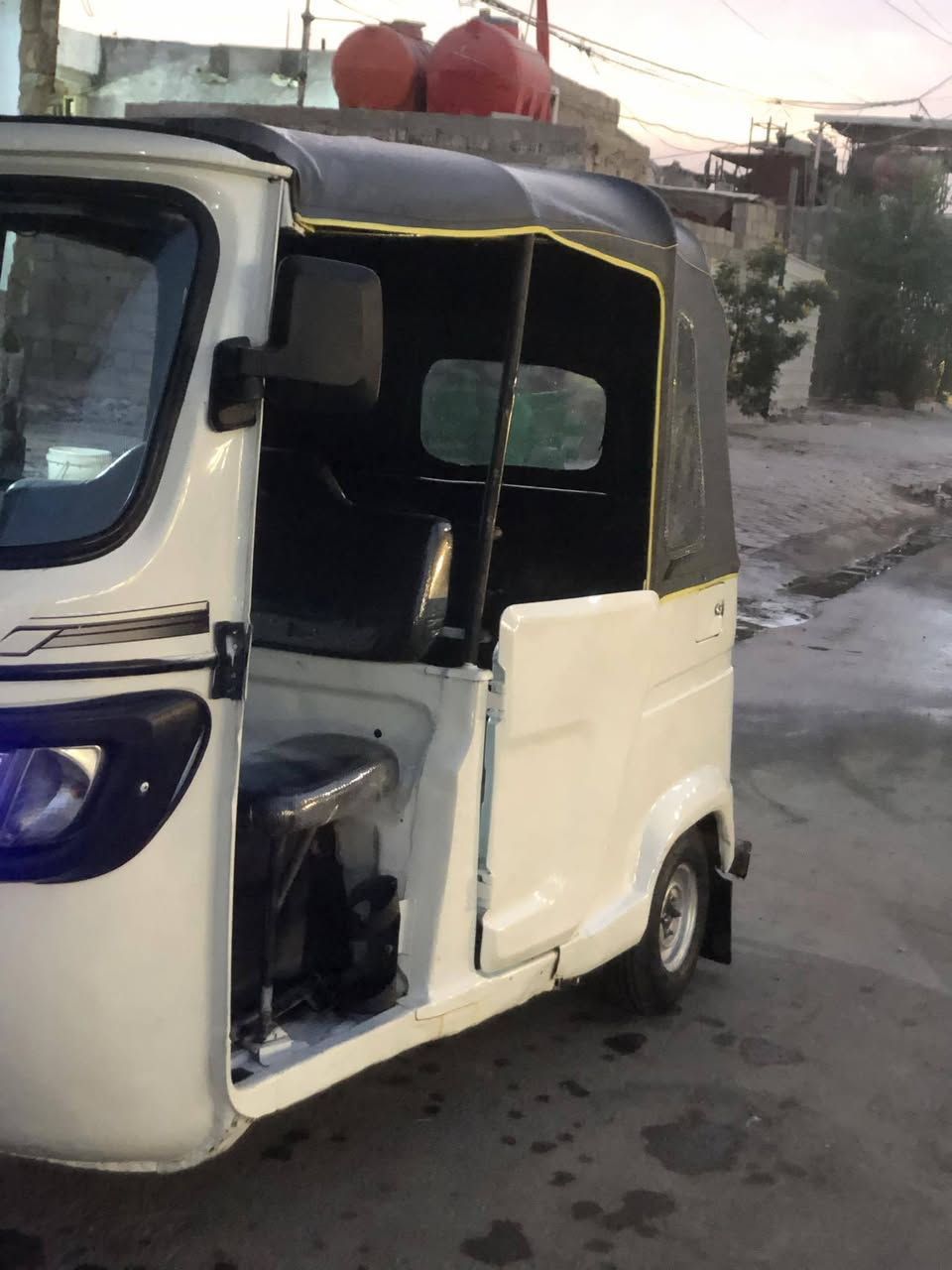 سلام عليكم تكتك البيع 
21/***********
