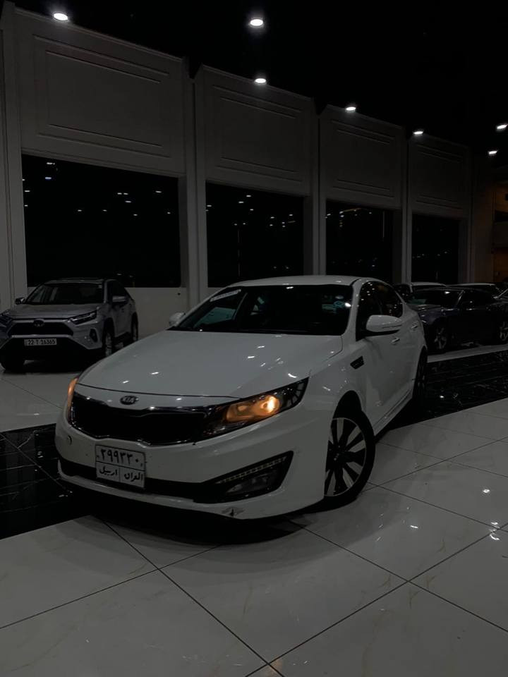 کیا ئۆپتیما مۆدێل 2013عام بۆیەخ کراوەتەوە لەسەر جوانی واتە دەعمی قورسی نیە و ناو سەیارەکە هیچی نیە تەنها سڵاید نیە بەسمەیە ناو فۆڕمیکایە شاشەیە کامیرەیە حاسەیە گێڕ و مەکینە بەشەرت مەکینەی 20تە بەشەرتی تەحویل بۆ زانیاری زیاتر *********** أربيل, العراق
