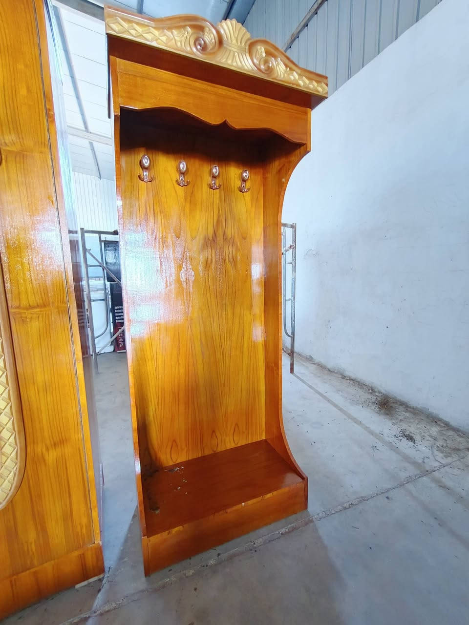 سلام عليكم غرفه نوم جديده فوول سعر جوه سوك مممستخدم شراي يلحك جوه سوك حطاطه ***********
