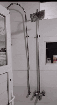 سلام عليكم بيت تشجير  مساحه ١١٥ بنص الطابو  ركن العنوان العبيدي  الرئاسه شارع عشرين قرب فران الزيتون  سعر ٨٥/، رقمي ***********//رقمي الثاني ***********
