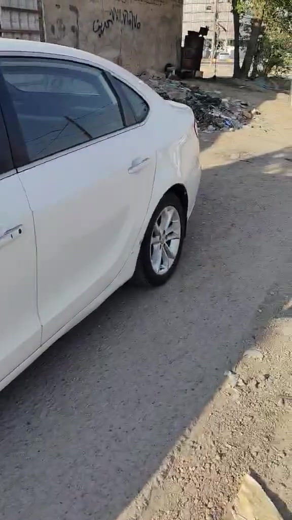 برلنس H530.موديل 14.رقم دولي باسمي تحويل مباشر مكينه وگير خير من الله.حداديه تايرات باتري نضاف كهربائيات كلهه شغاله بيهه ضربة بجم ومصلحة التبريد نقصه كمبريسر وبيهه عته بسيطه بل معدل مااعرف مجاول نوزل. السعر٤٤ وبيهه مجال الشراي يفضل خاص أو يتصل رقم بي واتساب. ***********.
مكانها بابل اسكندريه
