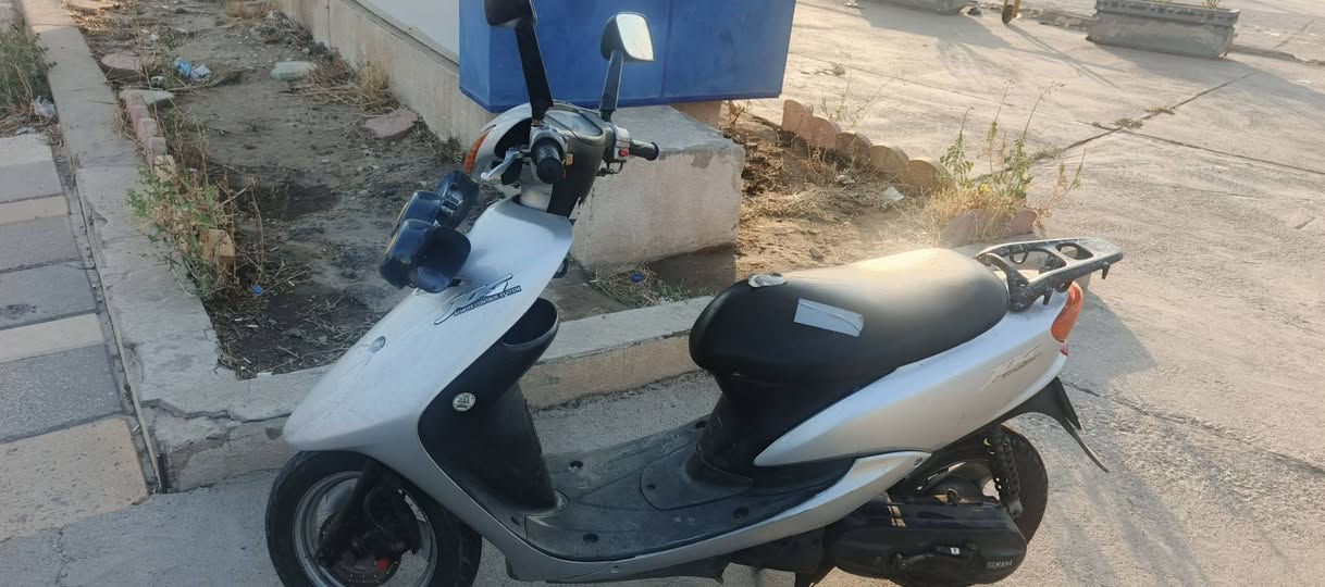 ماطور عصفور للبيع شرط ما مفتوح تشغيل ريمونت 
ماطور جديد السعر ٥٠٠ 
مكاني الايمن
***********
***********
