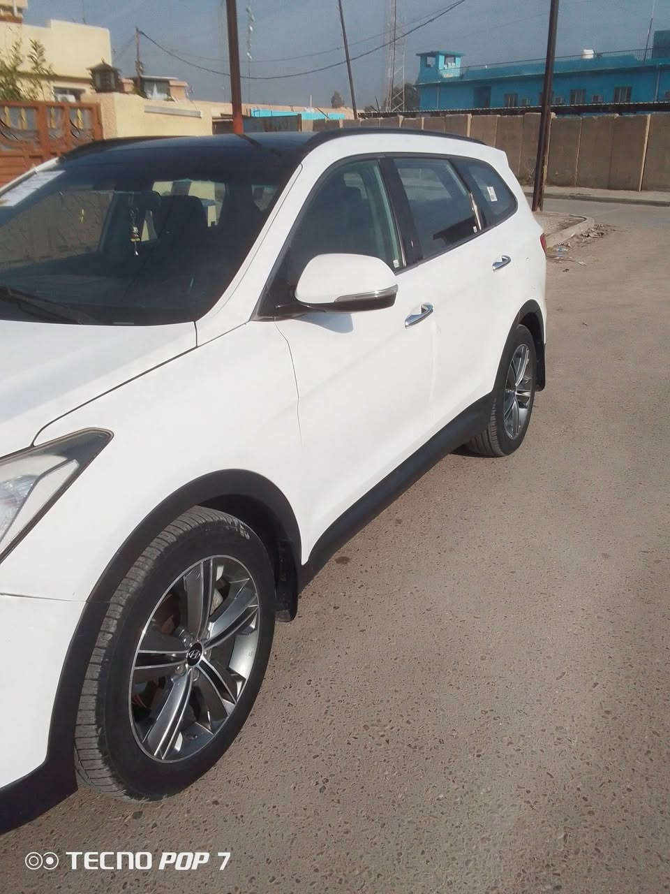 السلام عليكم    سنتافيا 2014 خليجي كراند مواصفات فول 1/1بانوراما كير ومحرك وتبريد تعهد كامل  بغداد 6سلندر  اهم تاير وبطاريه جديده  ***********السعر 195
