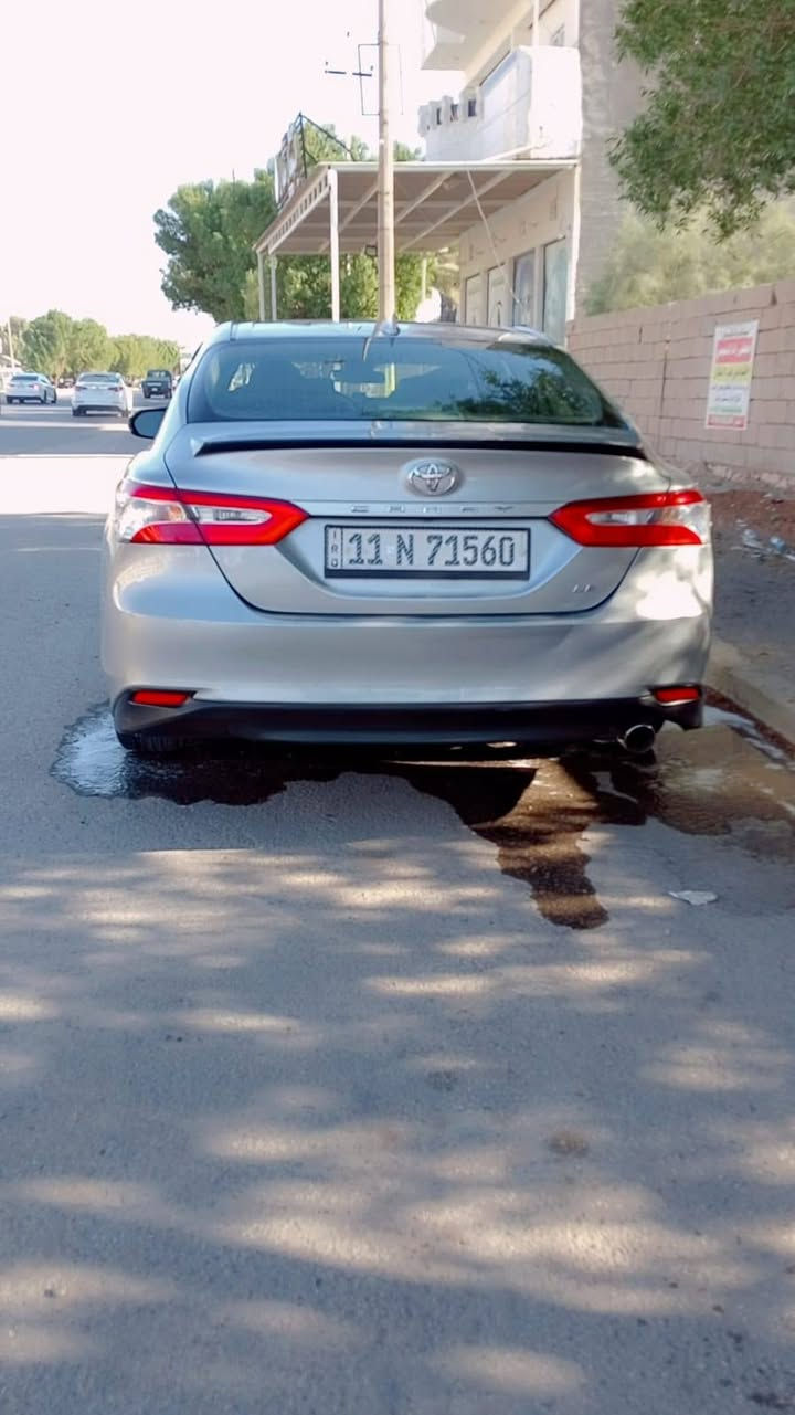 سلام عليكم كامري موديل 2019 حادثه جاملغ او بنيد بدون دواخل كير محرك كله مكفول تبريد ثلج❄ حداديه تخم تاير كله مكفول السعر ١٧٠ او بيه مجال ***********
