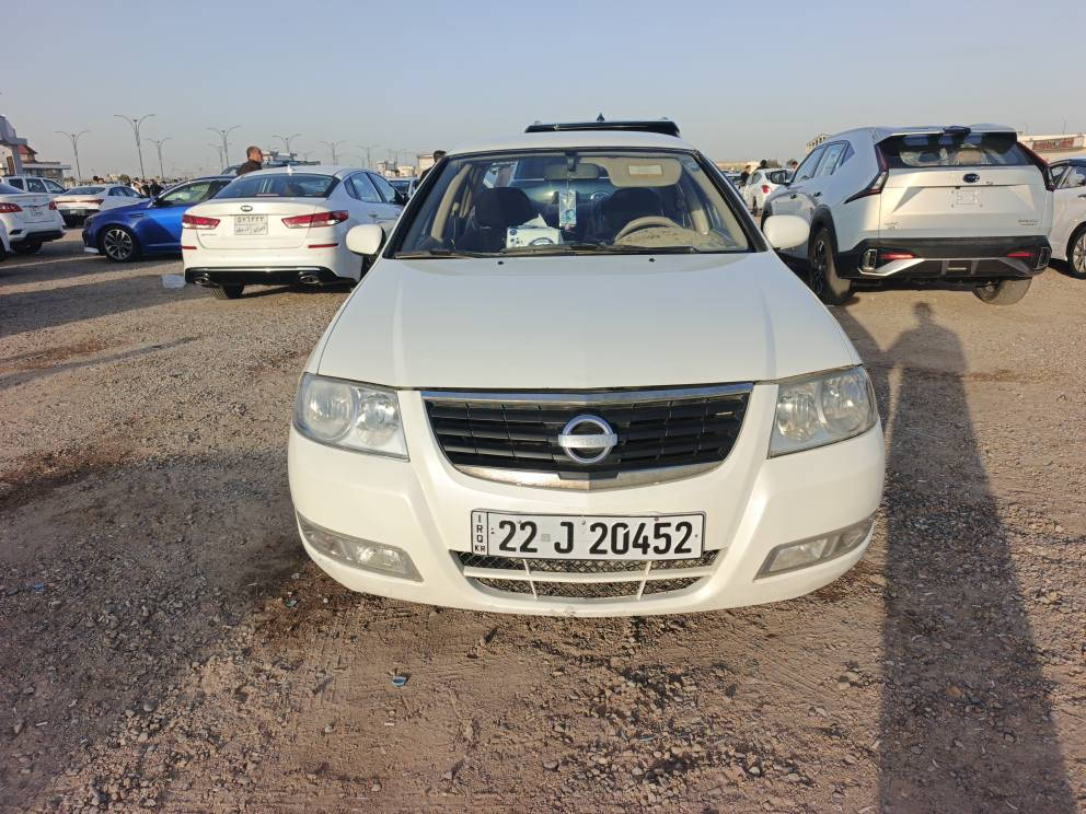 نيسان سني بدي كوري ٢٠١٠ اربيل 
كير ومكينه لا تنقيص ولا تبخير تبريد ثلج وتدفئة بيه نقص حداده 
بيه ضربه بالمدكر الخلفي جهة السايق  السياره نضيفه وحلوه  سنويه ل٢٠٢٧  سياره جاهزه فقط نقص حداده يحتاج السعر ٨٨ بيع او مراوس بسياره اقل سعر 
*********** البصرة, العراق

