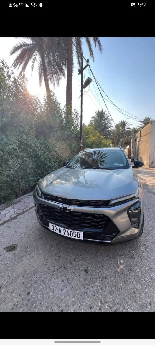 سلام عليكم سياره شوفر ليد اتركس موديل 2024 بيه بس بارد السياره فول مواصفات RS تيربو تلاثه سندربيه فته السياره حلوه ونضيفه تبريد ثلج تتفاهم حداديه ابلاد السياره مامتعوبه رقم السياره كربلاءبسمي سعر 160 وبيه مجال رقم *********** عنوان كربلاء أمام عون ع
