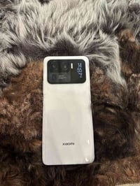 شاومي ١١ ألترا ٥١٢/١٦ • بطارية ٥٠٠٠ • كاميرا 8K