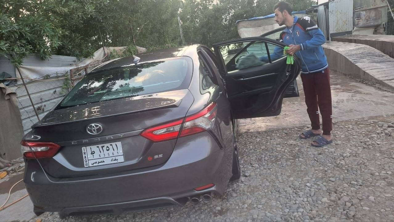 السلام عليكم 
𝐓𝐎𝐘𝐎𝐓𝐀 𝐂𝐀𝐌𝐑𝐘-𝐗𝐋𝐄 
تويوتا كامري (XLE) موديل : 2018
 وارد أمريكي  فول موصفات  كشنات جلد رادار كامره خلفيه مع حساس كامره جام اوتو كيل فتحة سقف محرك مكفول تخم تاير جديد سياره مال جناي صور الحادث مرفقة بلمنشور سياره بيه احزام كلير ماعدا قطعتين صور الحادث والسونار مرفقه مع الصور رقم بغداد باسمي 
#السعر ١٤٦ وبيها مجال مكاني واسط الصويرة
***********
‏‪***********‬‏
𝐓𝐎𝐘𝐎𝐓𝐀 𝐂𝐀𝐌𝐑𝐘-𝐗𝐋𝐄 
تويوتا كامري (XLE) موديل : 2018
 وارد أمريكي  فول موصفات  كشنات جلد رادار كامره خلفيه مع حساس كامره جام اوتو كيل فتحة سقف محرك مكفول تخم تاير جديد سياره مال جناي صور الحادث مرفقة بلمنشور سياره بيه احزام كلير ماعدا قطعتين صور الحادث والسونار مرفقه مع الصور رقم بغداد باسمي 
#السعر144 وبيها مجال مكاني واسط الصويرة
***********
‏‪***********‬‏
