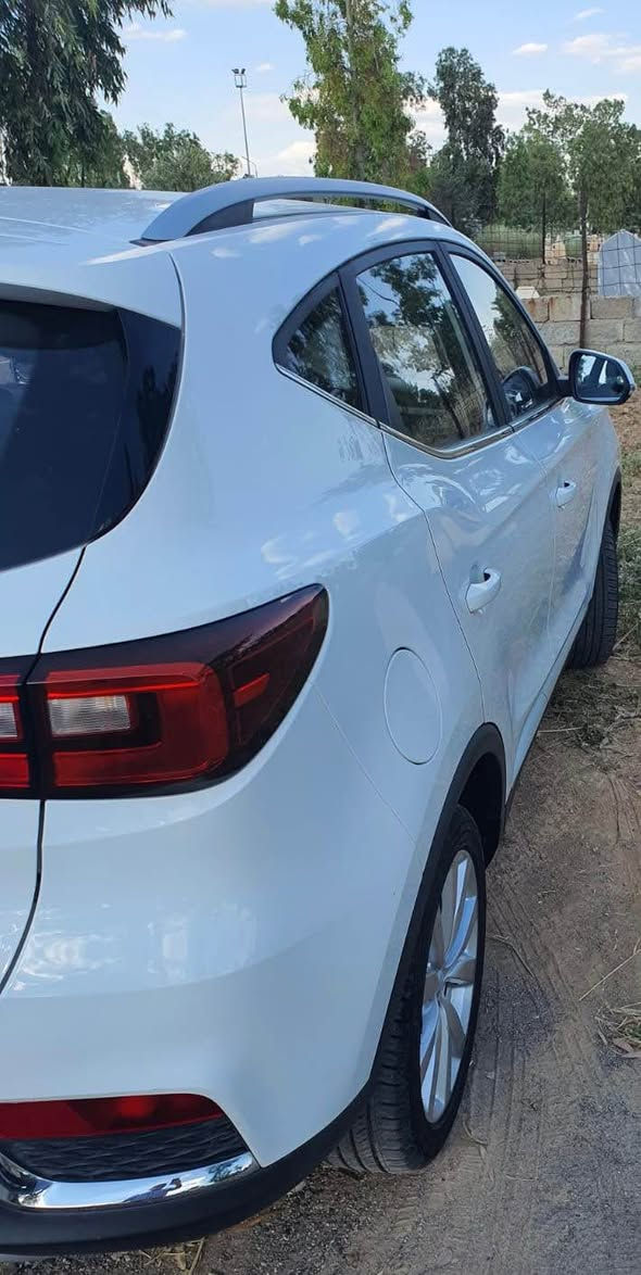 MG ZS 2023
 بەسمە ویل کەپ شاشە هیچی نیە بەس تەزرەی هەیە
*********** أربيل, العراق
