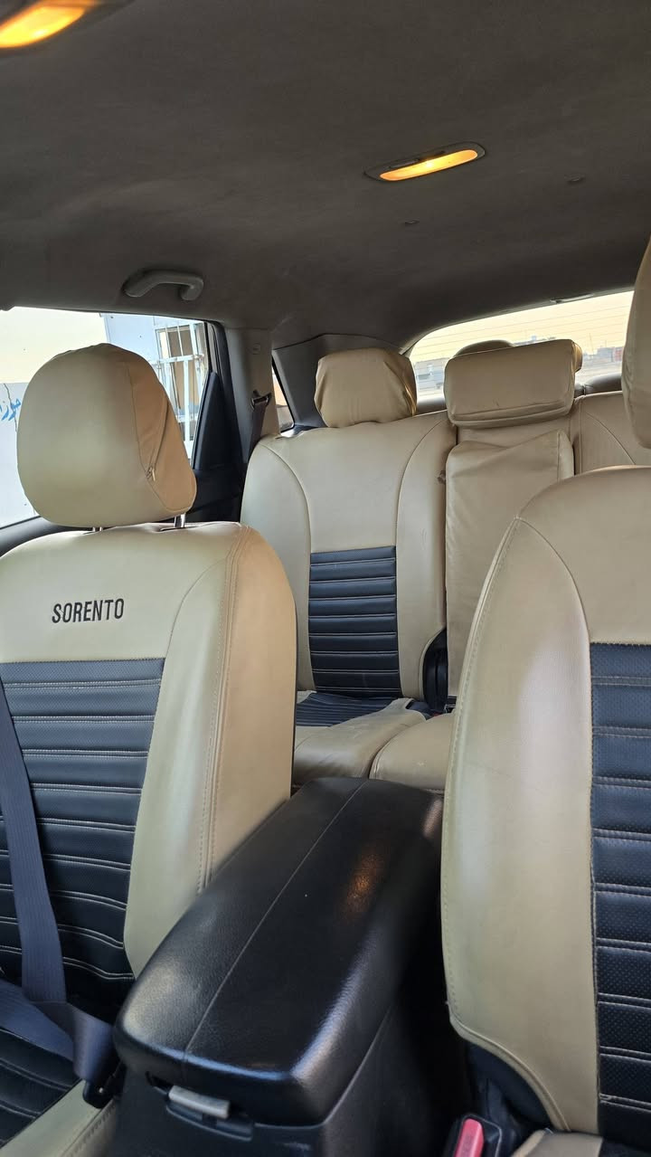 السلام عليكم سورنتو 2011 للبيع
امريكيV6 
7راكب
رقم بغداد انكليزي 
سنويه لغايه 2030
المكان سيارة بغداد تقاطع النهروان
السعر 140 
للستفسار اتصال 
***********  بي واتساب
