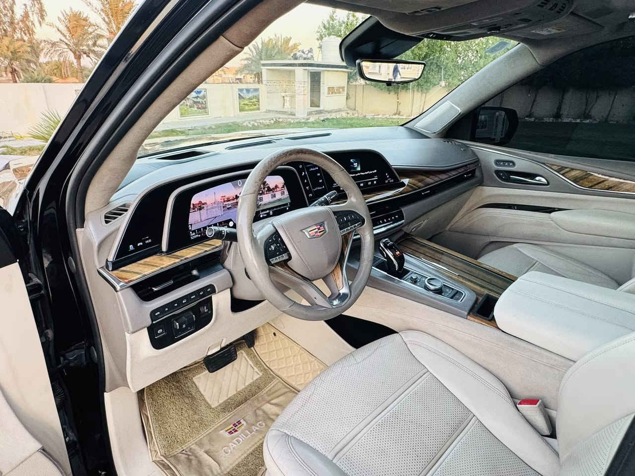 السلام عليكم
كاديلاك اسكاليد للبيع  خليجيه 2021 
اسبرسو معروف مواصفات 
سياره بسمي رقم جديد 
مغلفه PPFبل كامل 
مواصفات سياره 
.جكات 
.فور ويل 
.ابواب شفط 
.نقطة عمياء  
داخل افوايت 
.صندوق شفط 
.شاشه كبيرة 
.كامرة 4k
.دمام صندوق
.تشغيل عن بعد 
36 سماعة AKG
.كاميرات 6
.داتا شو 
.بانوراما 
.جنطة ذكية 
.رادار جانبي و امامي 
.رادار تحديد مسار
.كشن Vib منفصل 
.مري شفط 
.ويل 22
.ذاكر ميموري خزن 
.مسنات جلد 
.إنارة محيطية 
.لدات 
.اشاير ترحيب
.حزام ذكي 
.كاميرا وسطية 
.ثلاجة 
السياره ماشيه52
مكان بغداد 
للاستفسار (***********)
