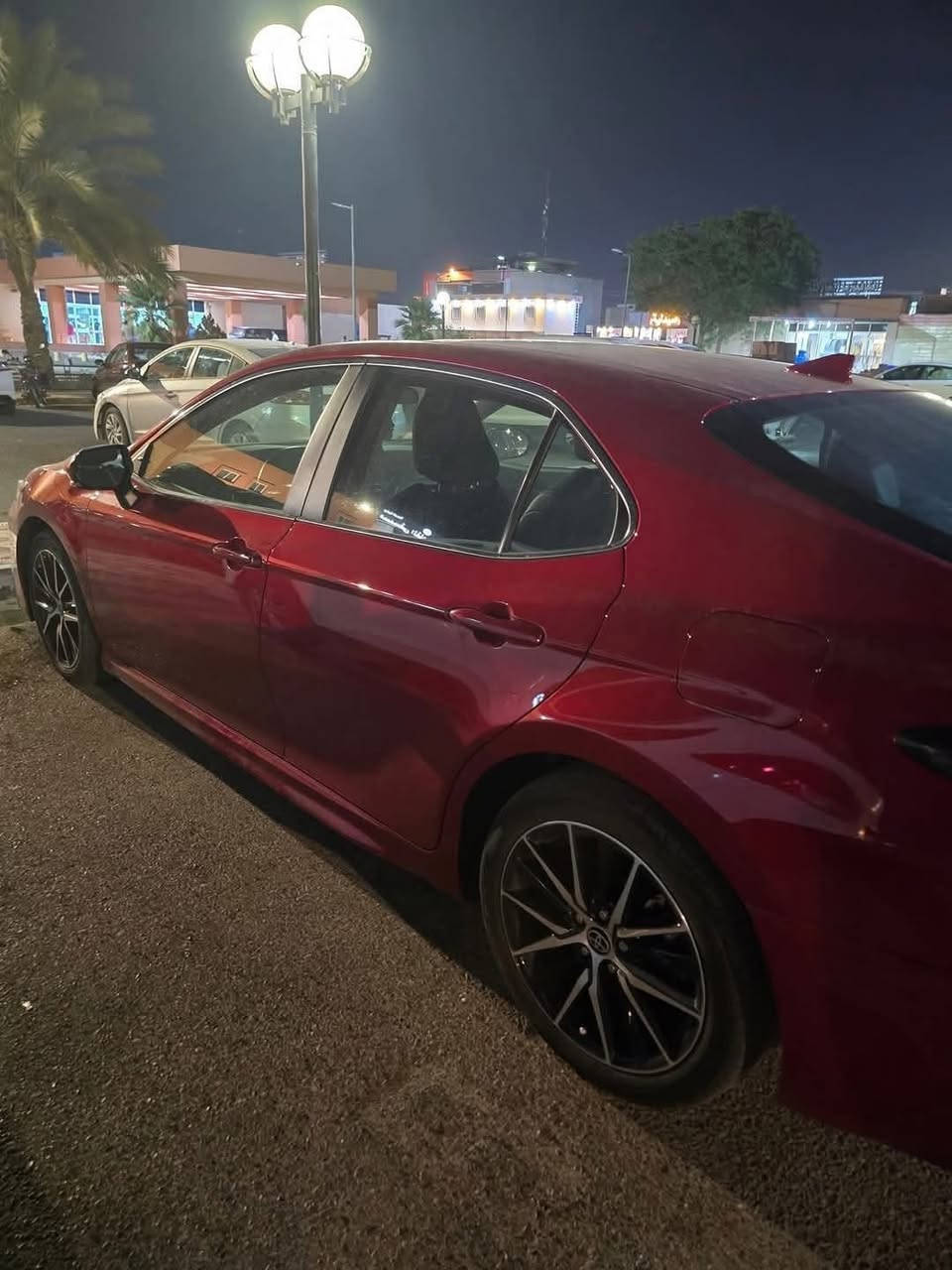 السلام عليكم
كامري موديل ٢٠٢٣ للبيع..
حادث بسيط مثل ما موضح امامكم
فئة se
ماشية ٤٥ الف كيلومتر
السعر ٢١٥ ورقه وبيها مجال 
تفاصيل التواصل على الرقم
***********
