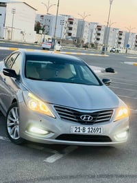 هيونداي ازيرا • ٢٠١٢ • ٦ سلندر