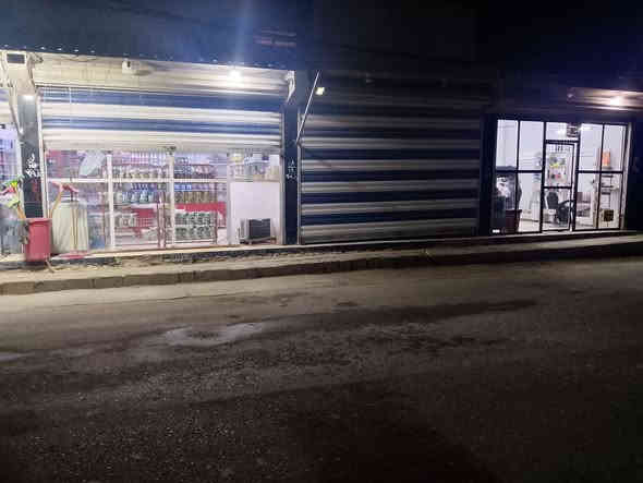 السلام عليكم محلات للبيع ‏‪***********‬‏
